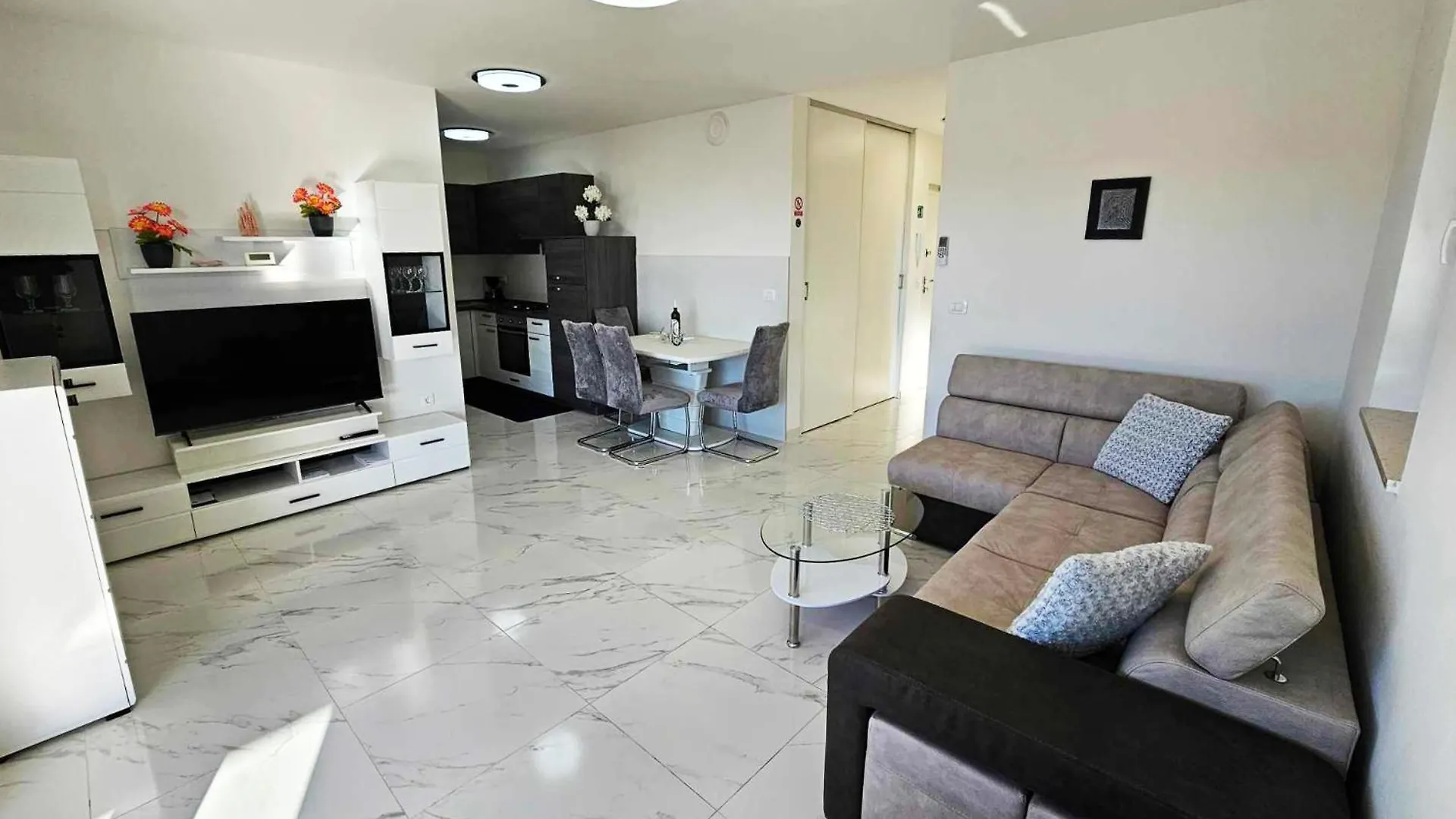 App Mary Apartment Novigrad  0*, Novigrad (Istria)